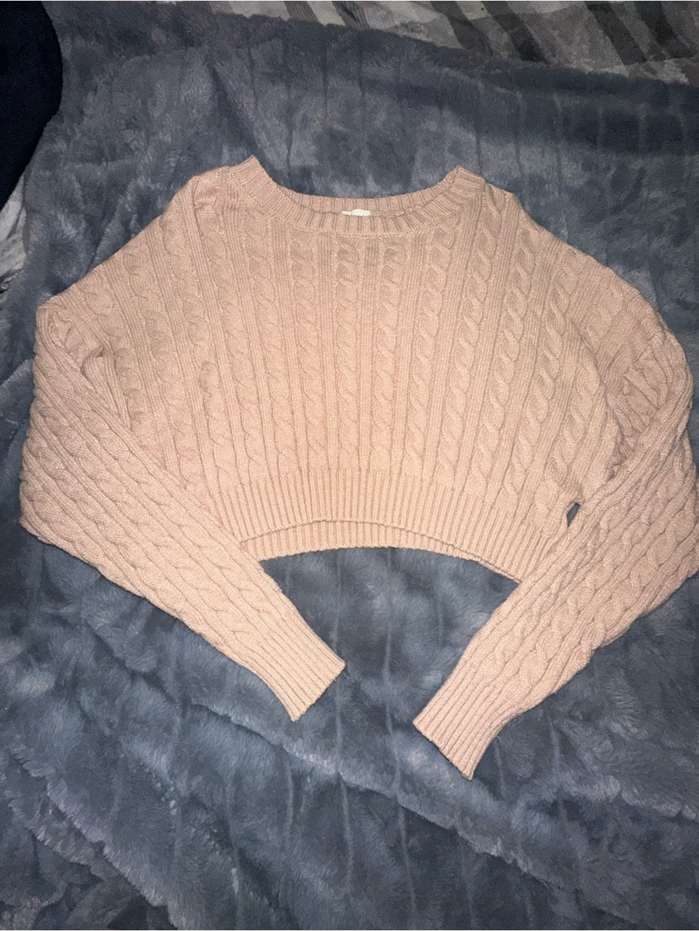 Altar’d state cropped sweater